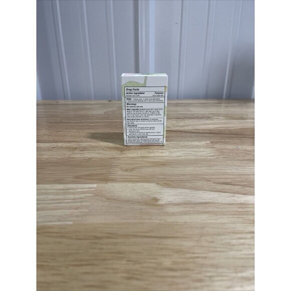 Clinique Anti Blemish Solutions Liquid Makeup 30ml (Various Shades) - FreshAmber - Picture 4 of 8